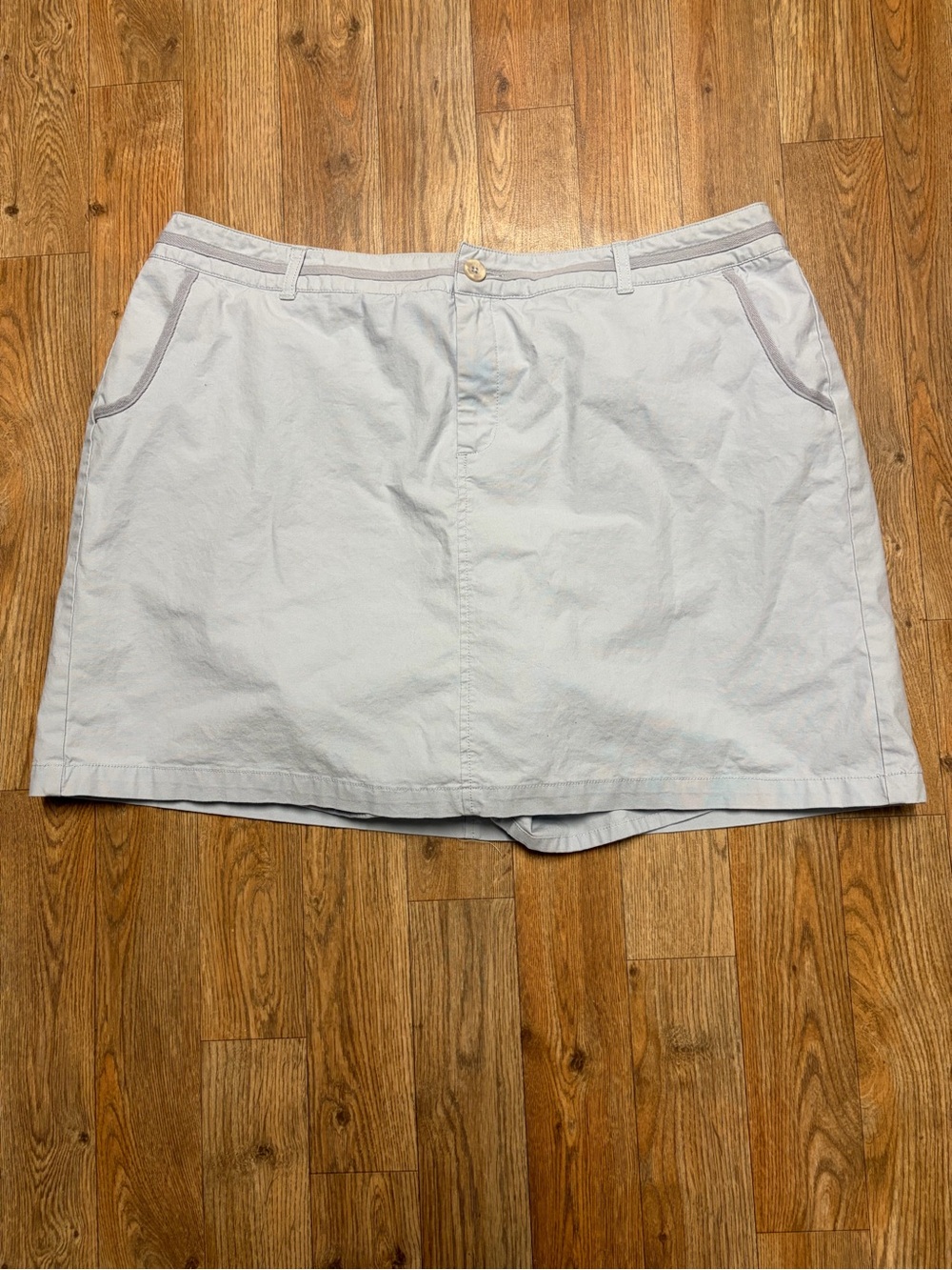 Dockers Light Gray Women's Skort - Casual Everyday